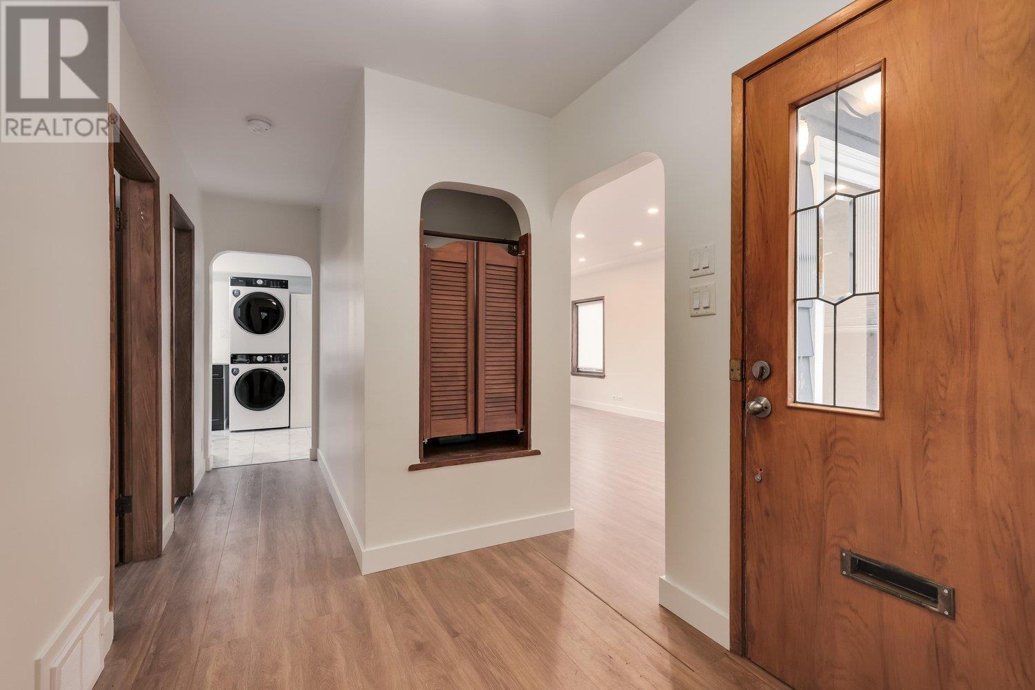 181 W Windsor Road, North Vancouver, British Columbia  V7N 2M9 - Photo 5 - R2956984