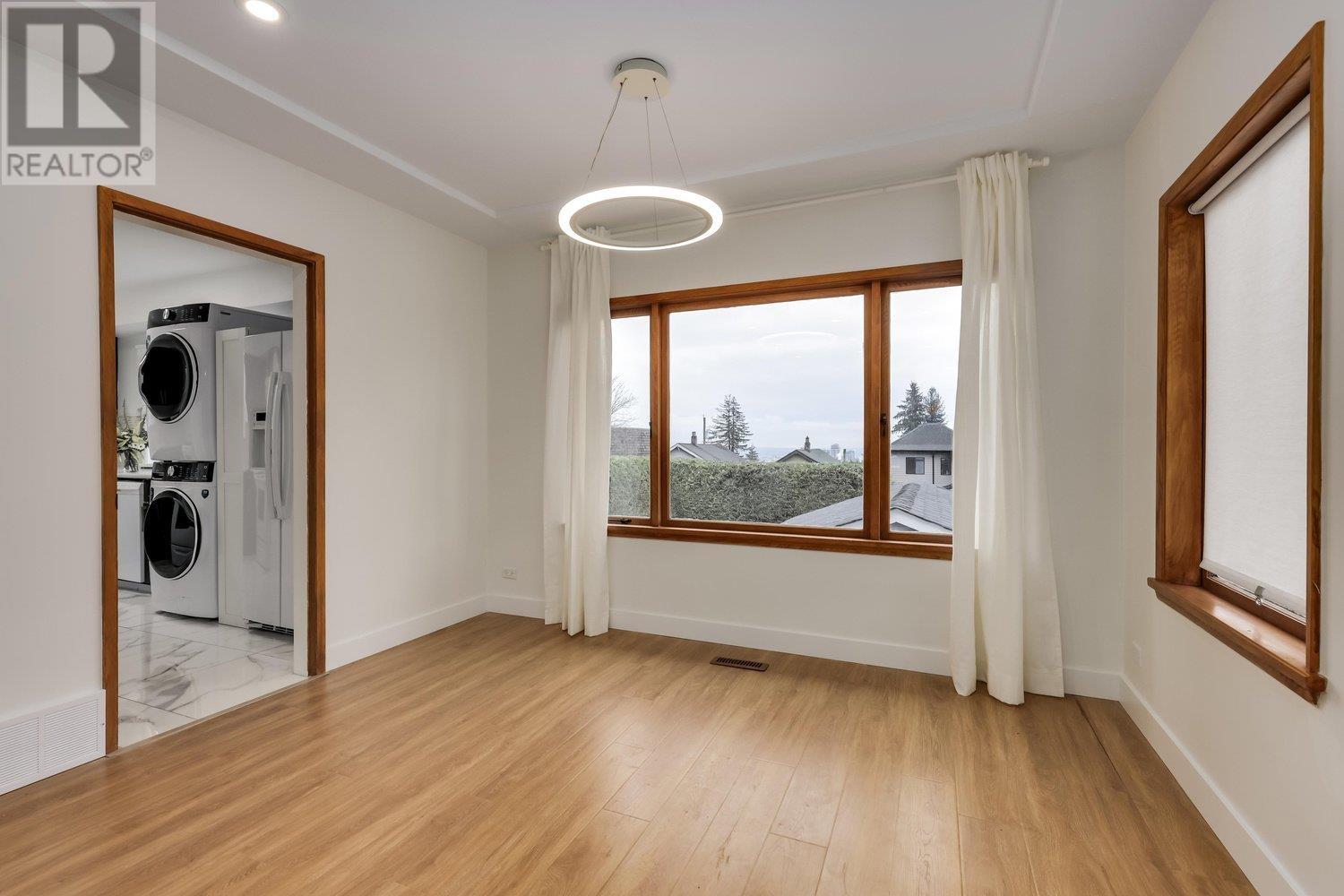 181 W Windsor Road, North Vancouver, British Columbia  V7N 2M9 - Photo 7 - R2956984