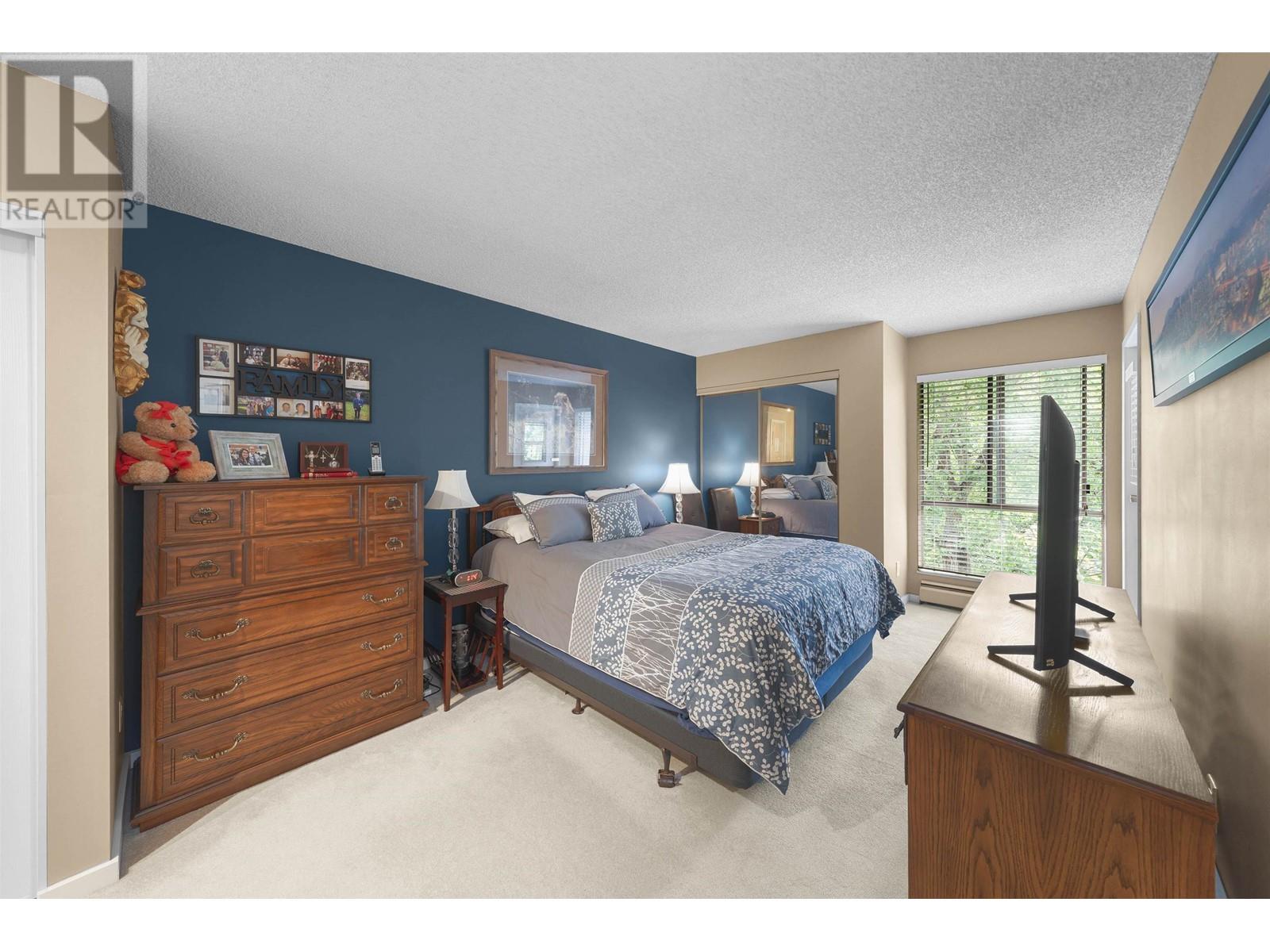 Listing Picture 11 of 29 : 310 10631 NO. 3 ROAD, Richmond / 烈治文 - 魯藝地產 Yvonne Lu Group - MLS Medallion Club Member