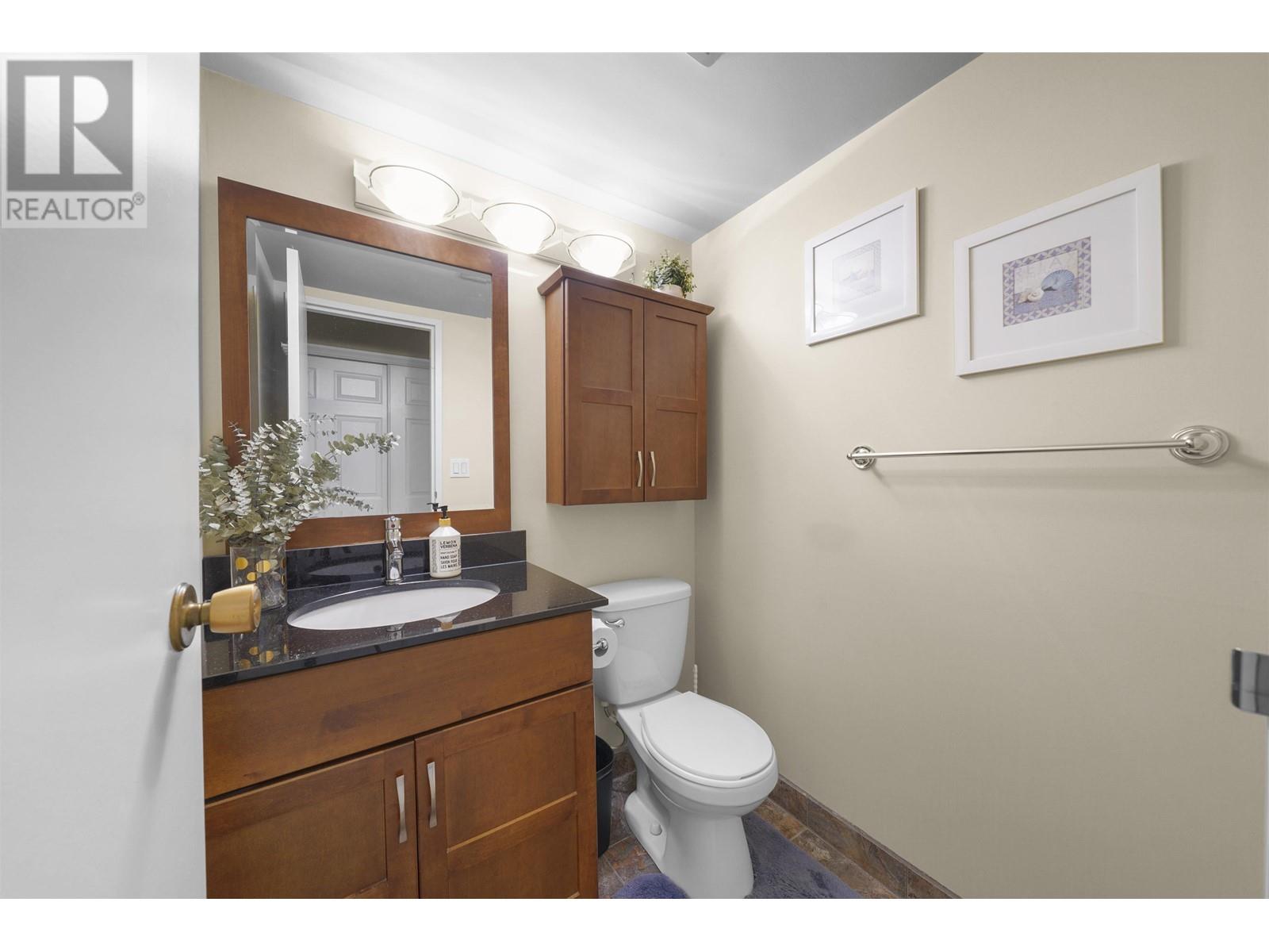 Listing Picture 12 of 29 : 310 10631 NO. 3 ROAD, Richmond / 烈治文 - 魯藝地產 Yvonne Lu Group - MLS Medallion Club Member