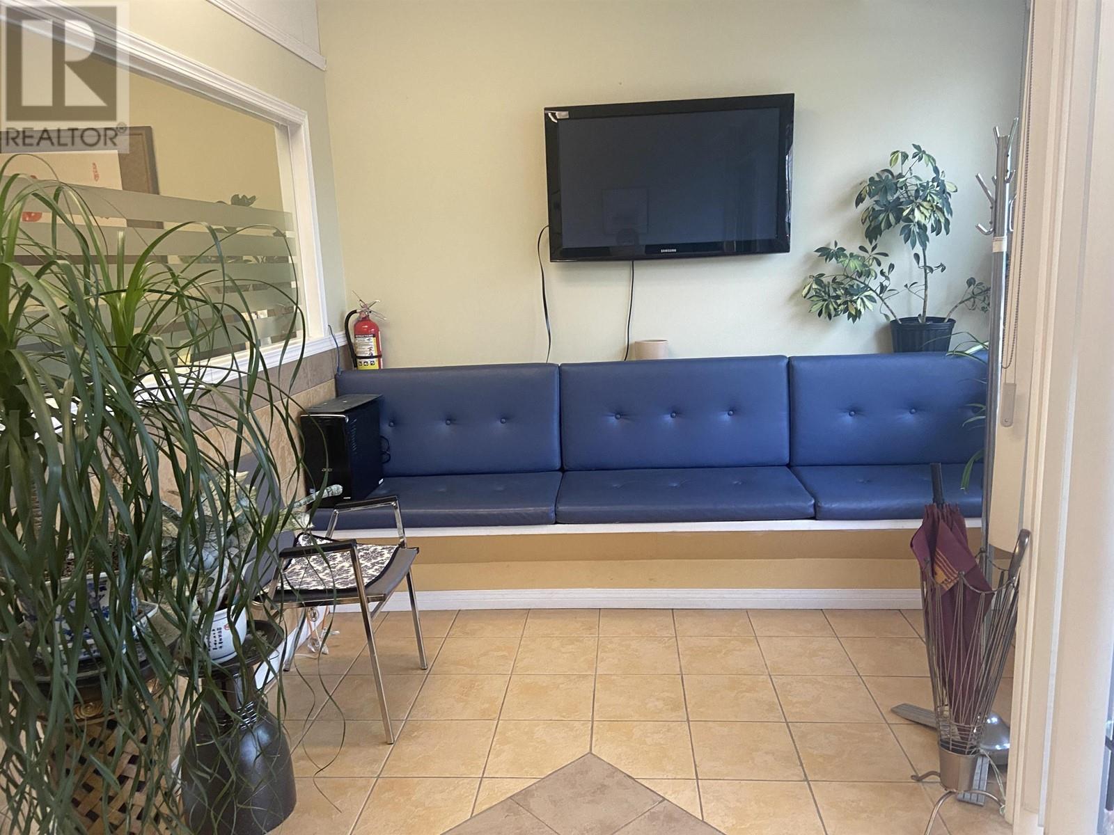 Property at 4190 FRASER STREET image 4