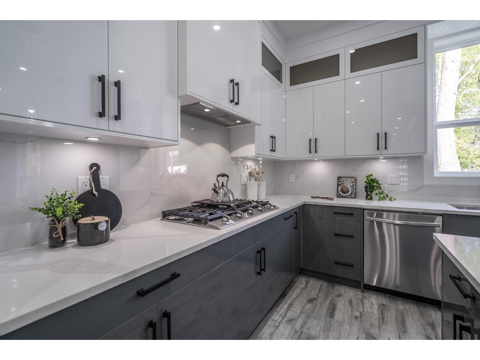 7518 205a Street, Langley, British Columbia  V2Y 1V5 - Photo 10 - R2964445