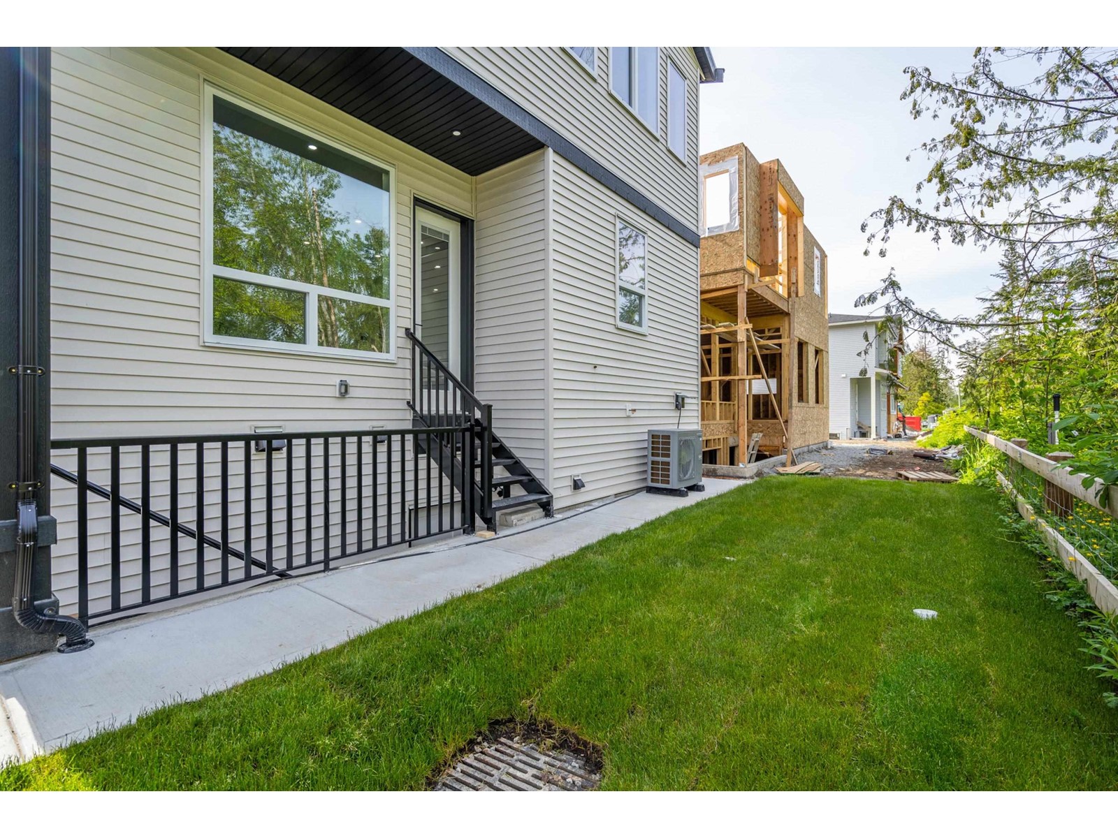 7518 205a Street, Langley, British Columbia  V2Y 1V5 - Photo 40 - R2964445