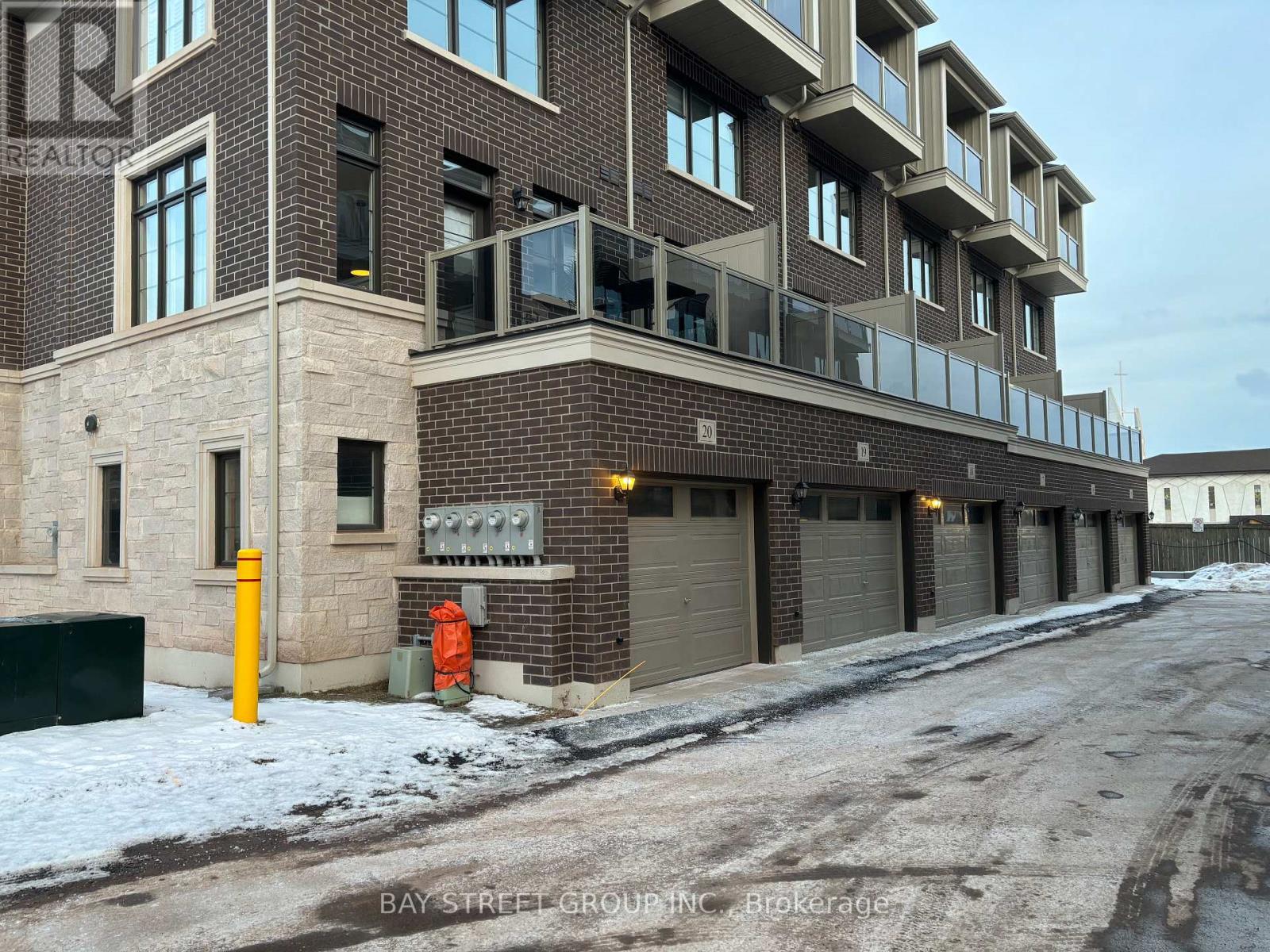 18 - 250 Melody Common, Oakville, Ontario  L6H 7H2 - Photo 14 - W11961357