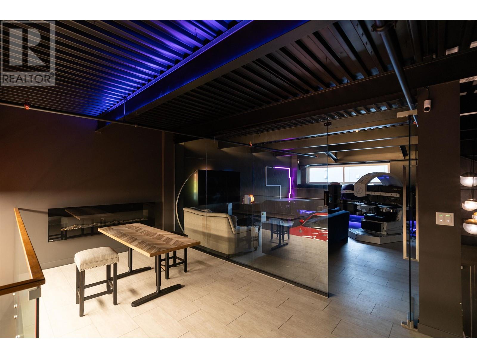 Listing Picture 8 of 11 : 234 13880 WIRELESS WAY, Richmond / 烈治文 - 魯藝地產 Yvonne Lu Group - MLS Medallion Club Member