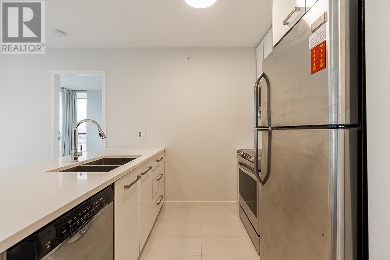 Listing Picture 7 of 36 : 2603 1367 ALBERNI STREET, Vancouver / 溫哥華 - 魯藝地產 Yvonne Lu Group - MLS Medallion Club Member