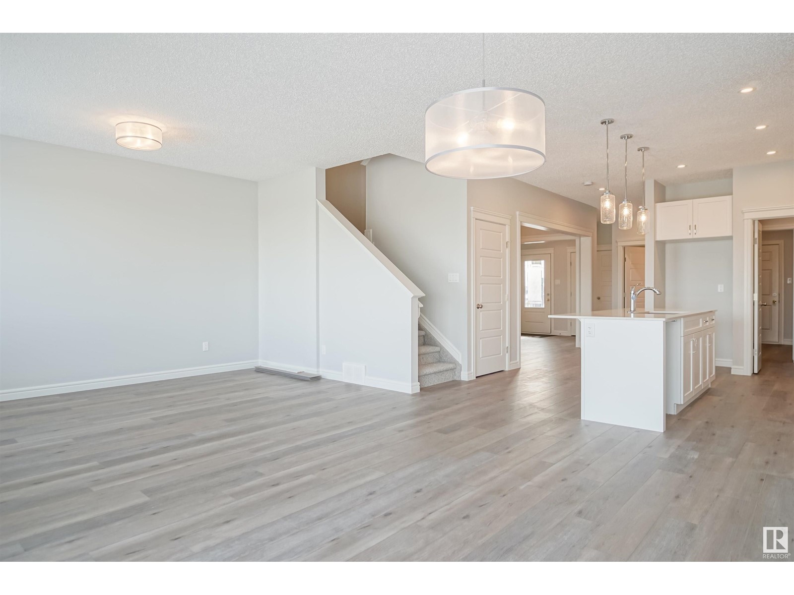Property at 16531 3 ST NE image 3