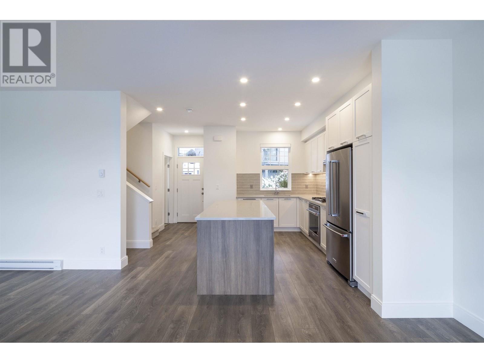 189 1310 MITCHELL STREET