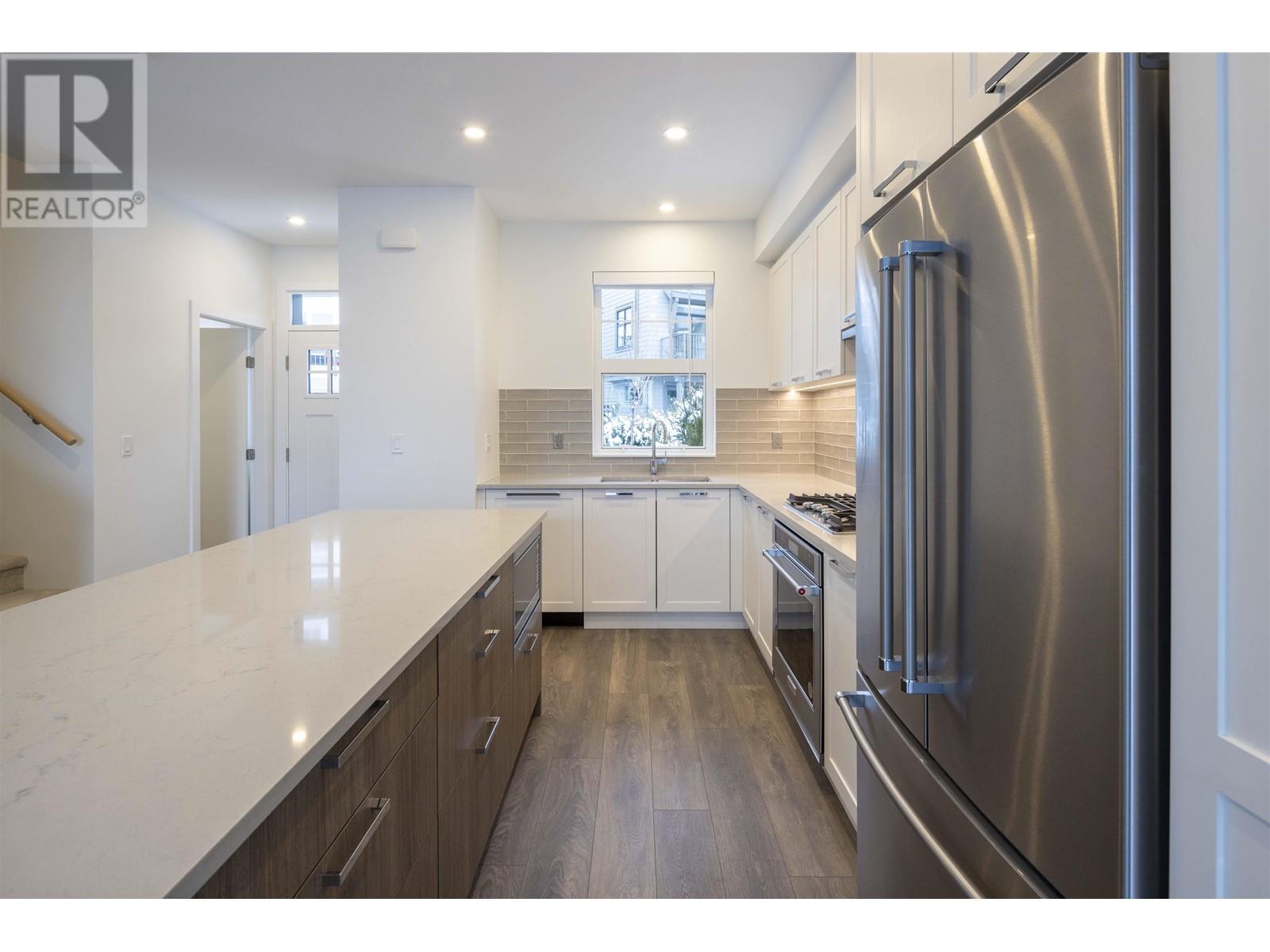 189 1310 MITCHELL STREET