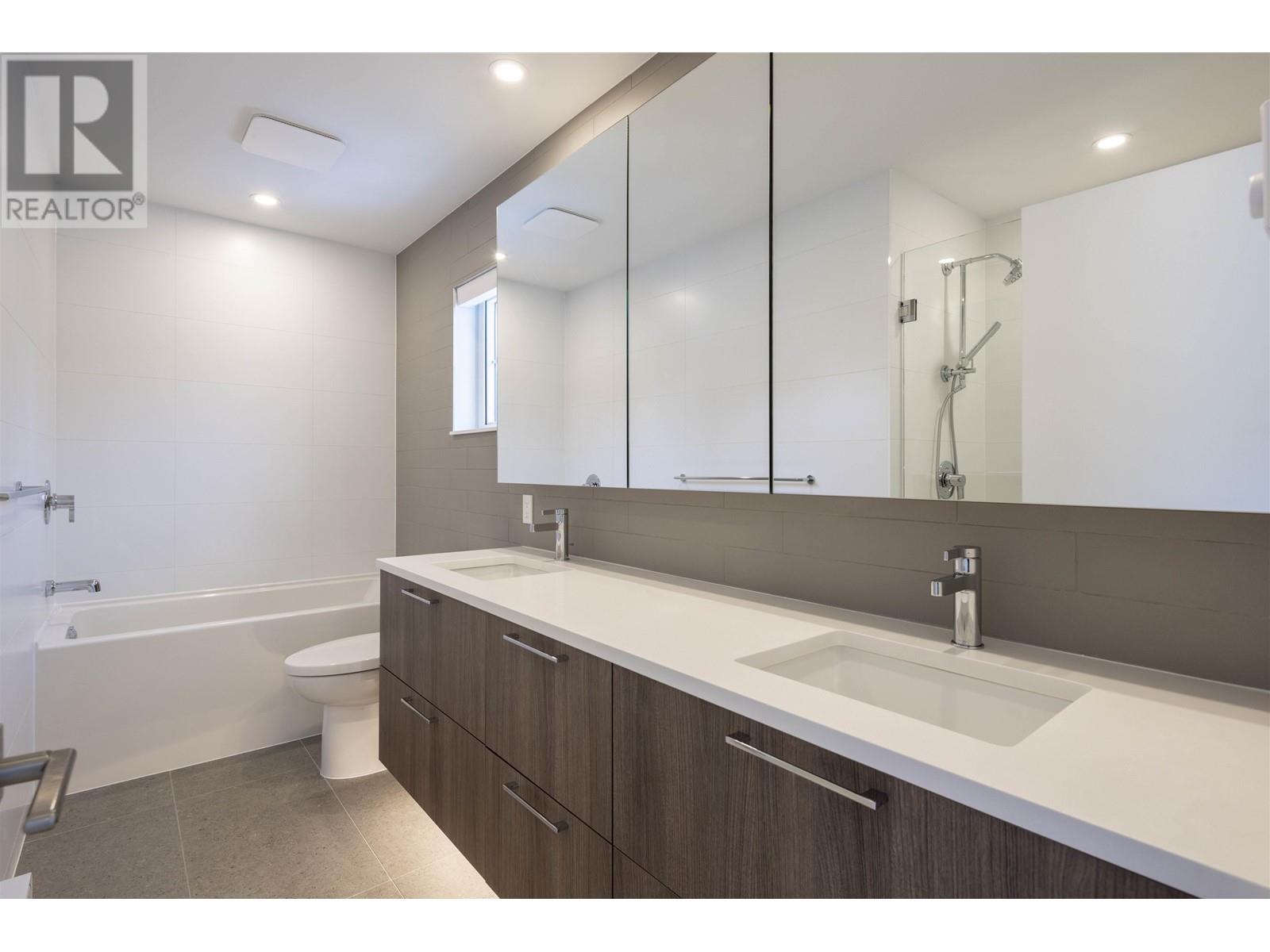 189 1310 MITCHELL STREET