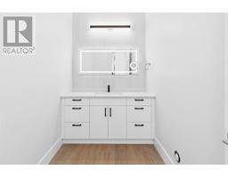 1240 LANCASTER CRESCENT