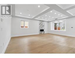 1240 LANCASTER CRESCENT