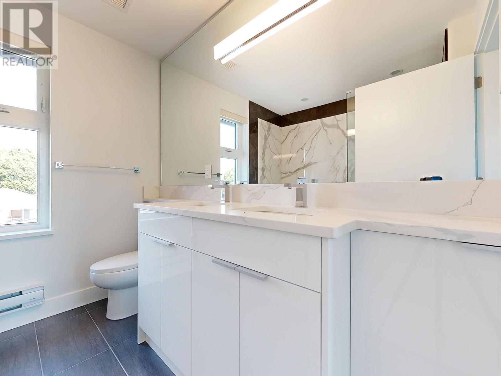 2731 Duke Street, Vancouver, British Columbia  V5R 4S8 - Photo 30 - R2964052