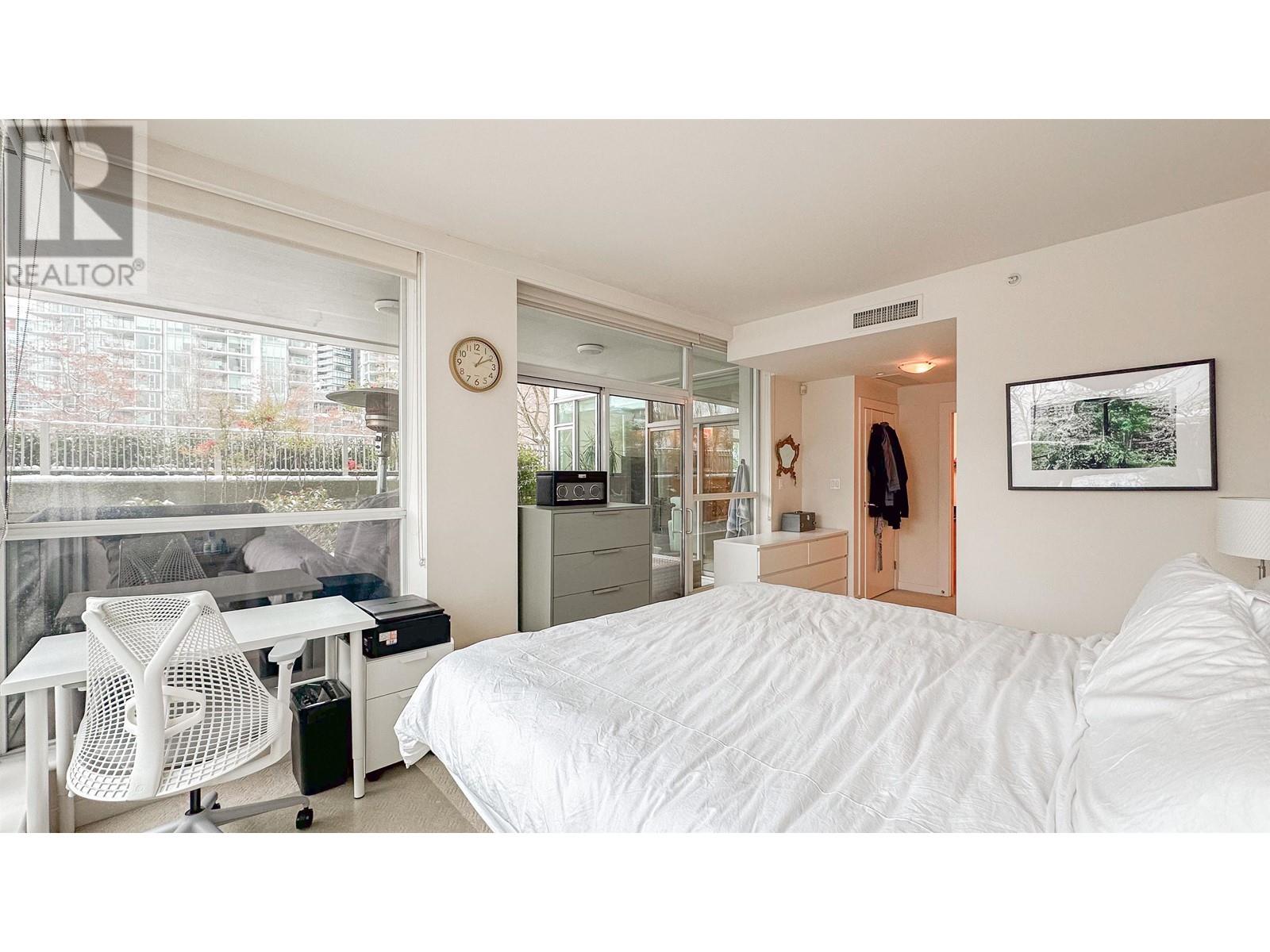 101 1717 Bayshore Drive, Vancouver, British Columbia  V6G 3H3 - Photo 13 - R2963242