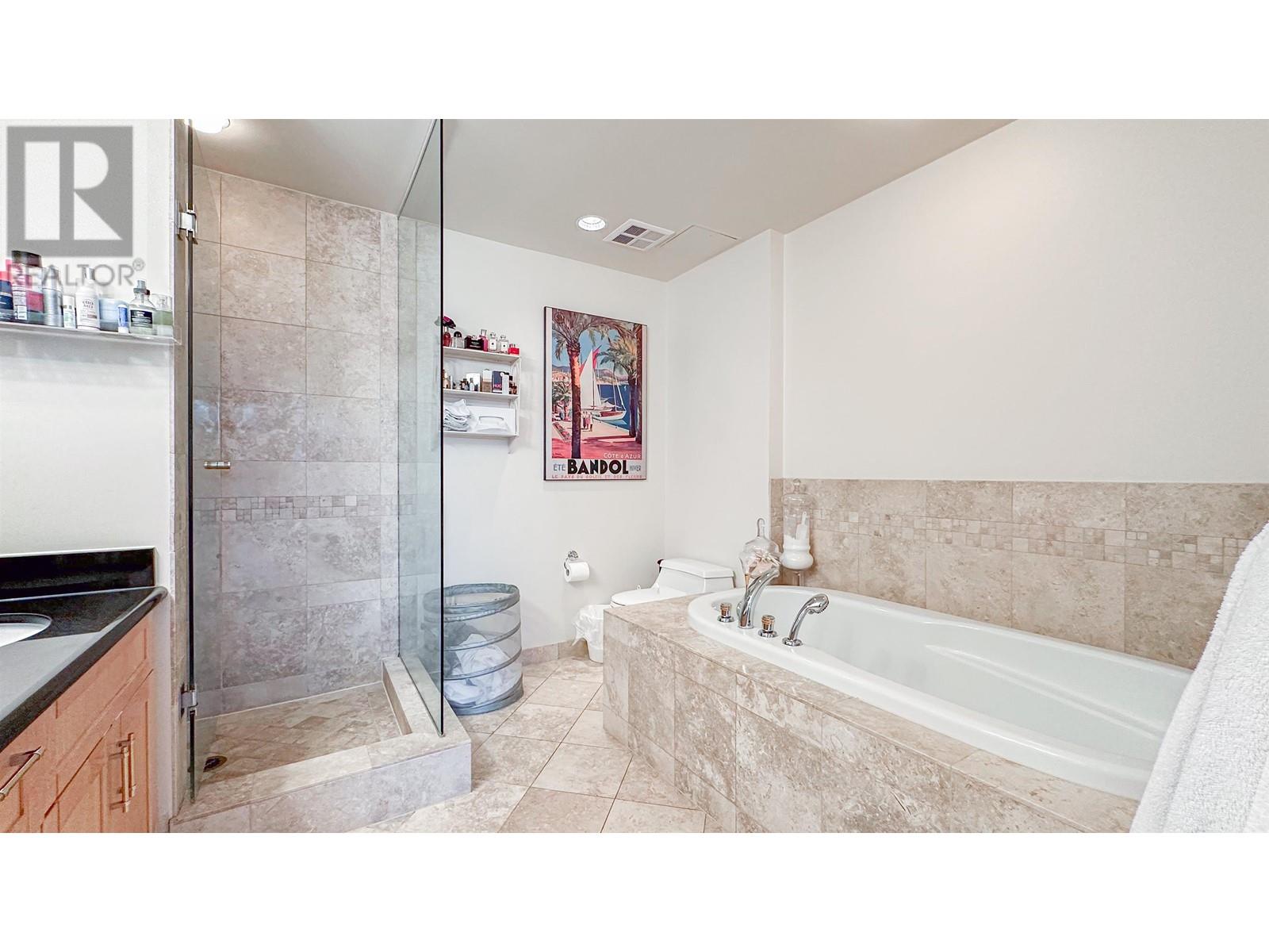 101 1717 Bayshore Drive, Vancouver, British Columbia  V6G 3H3 - Photo 16 - R2963242