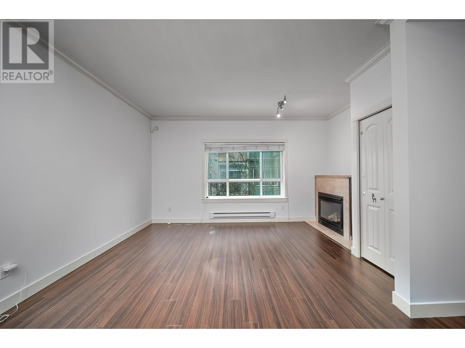 Listing Picture 4 of 27 : 23 7373 TURNILL STREET, Richmond / 烈治文 - 魯藝地產 Yvonne Lu Group - MLS Medallion Club Member