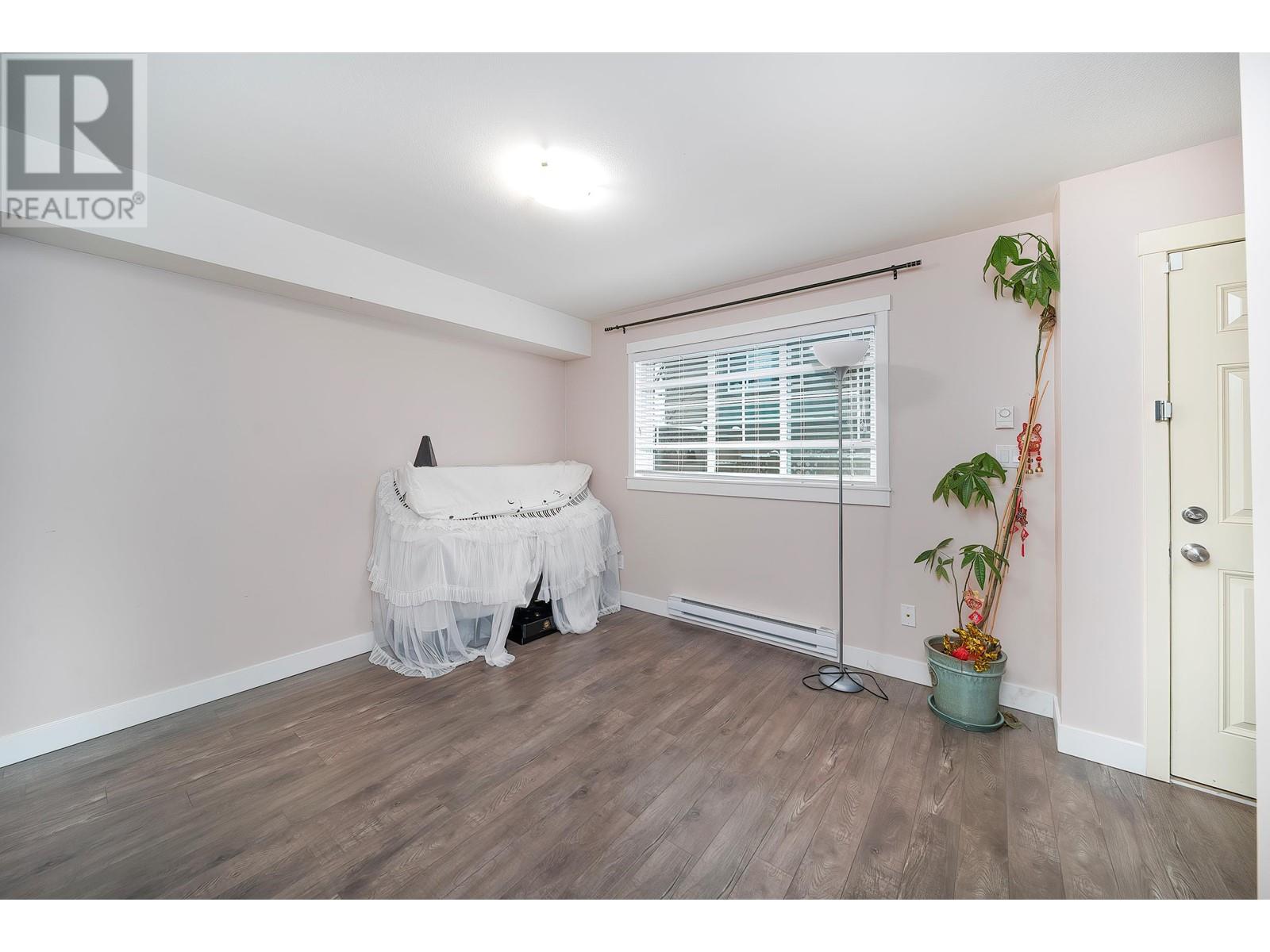 Listing Picture 20 of 27 : 23 7373 TURNILL STREET, Richmond / 烈治文 - 魯藝地產 Yvonne Lu Group - MLS Medallion Club Member