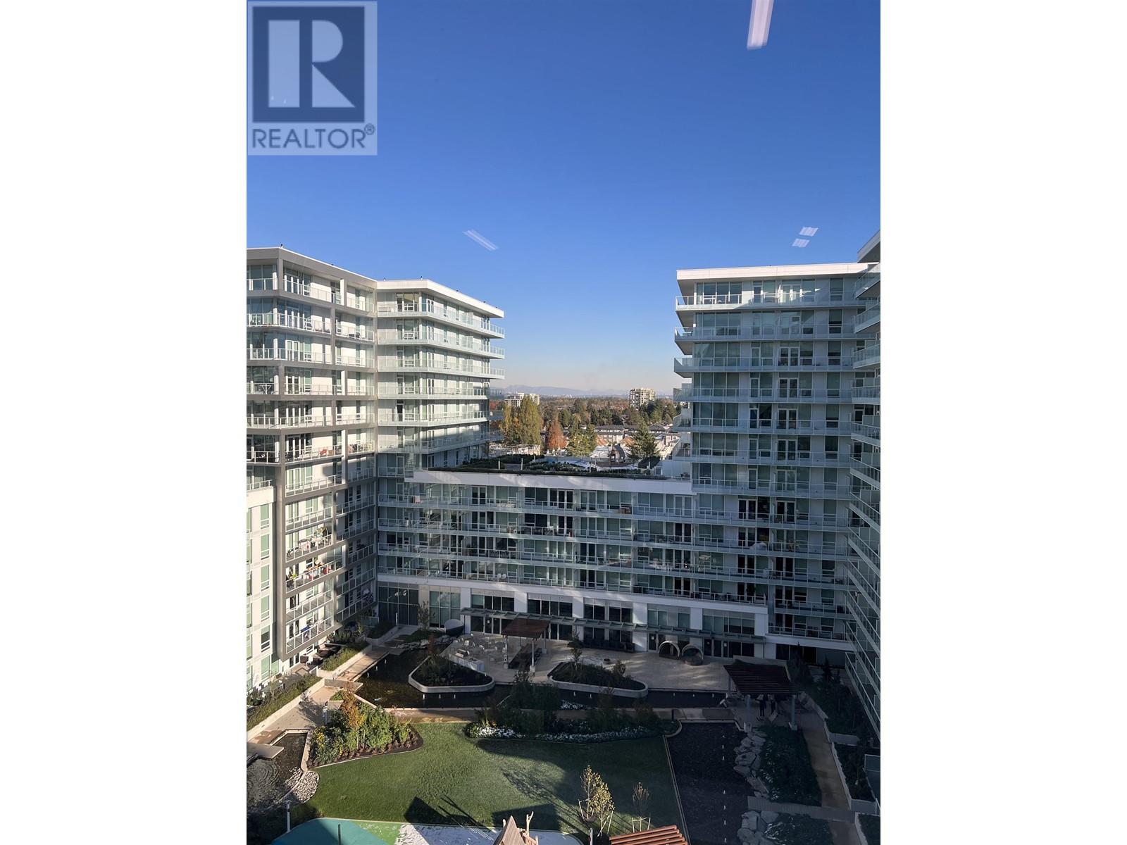 Listing Picture 14 of 17 : 1035 6388 NO. 3 ROAD, Richmond / 烈治文 - 魯藝地產 Yvonne Lu Group - MLS Medallion Club Member