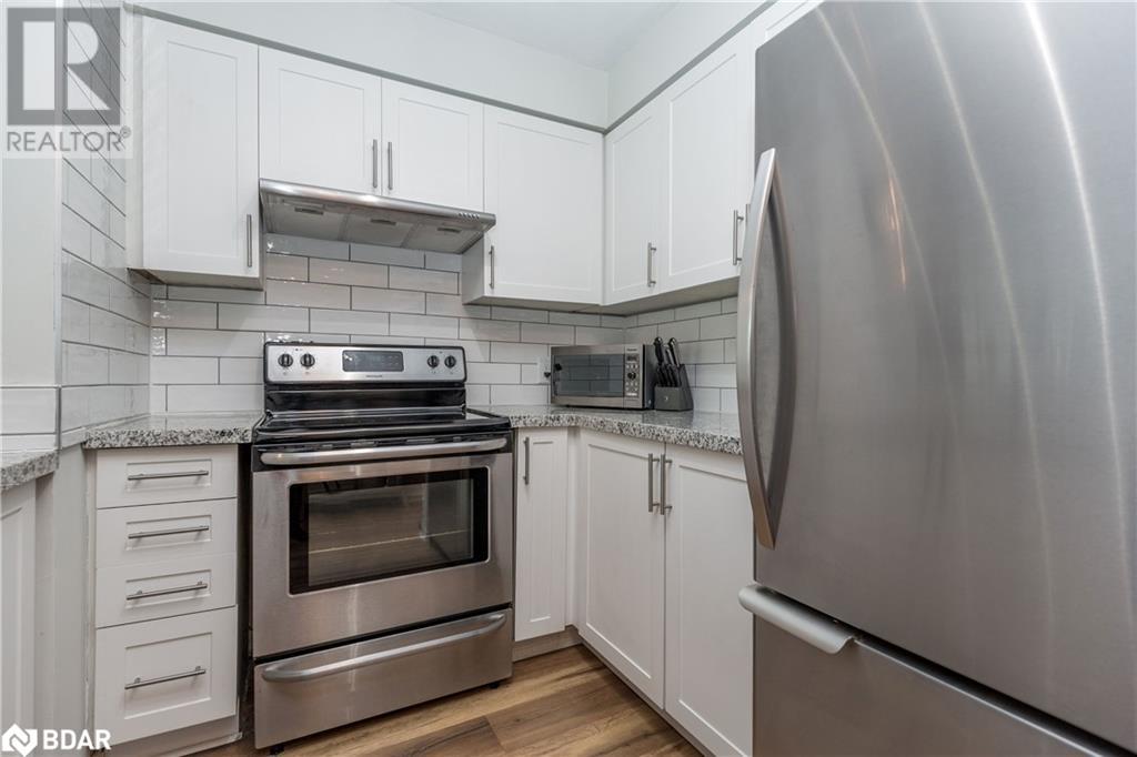 150 Dunlop Street E Unit# 1003, Barrie, Ontario  L4M 6H1 - Photo 8 - 40695165
