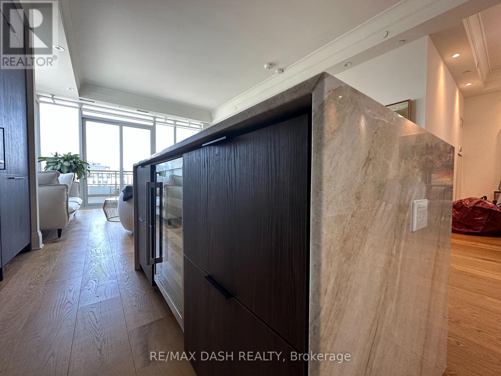 1002 - 151 Avenue Road, Toronto, Ontario  M5R 2H7 - Photo 24 - C11961479