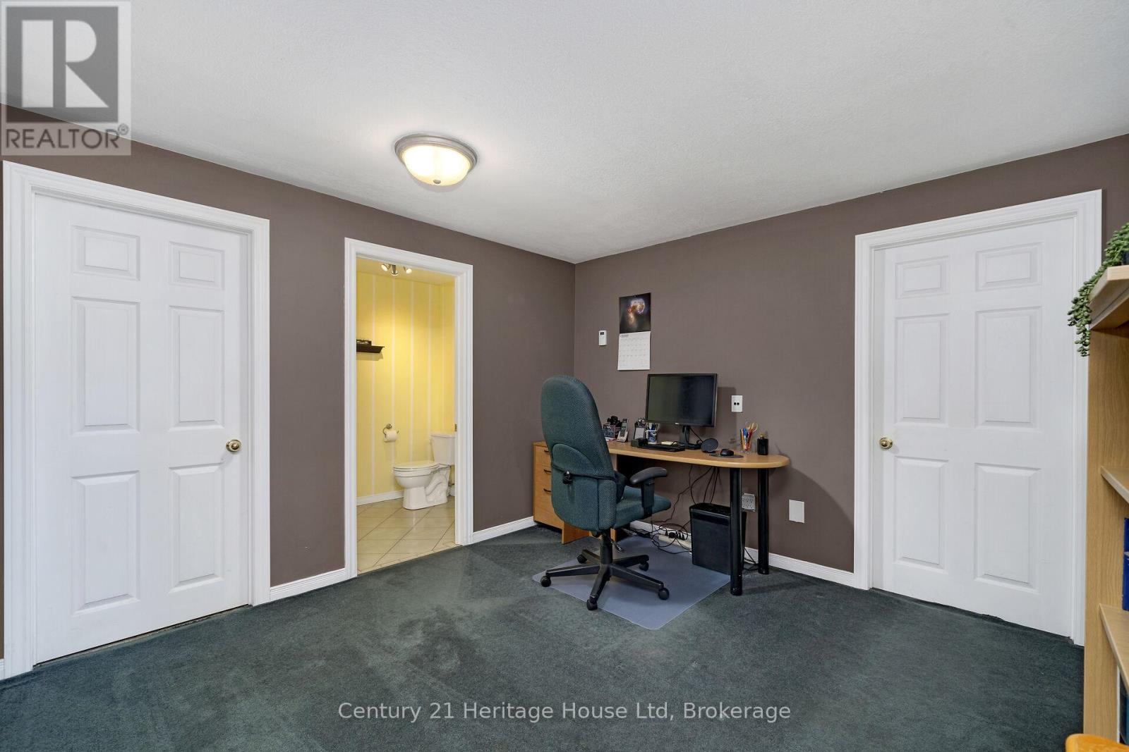 8541 Wellington Road 109, Wellington North, Ontario  N0G 1A0 - Photo 18 - X11897472