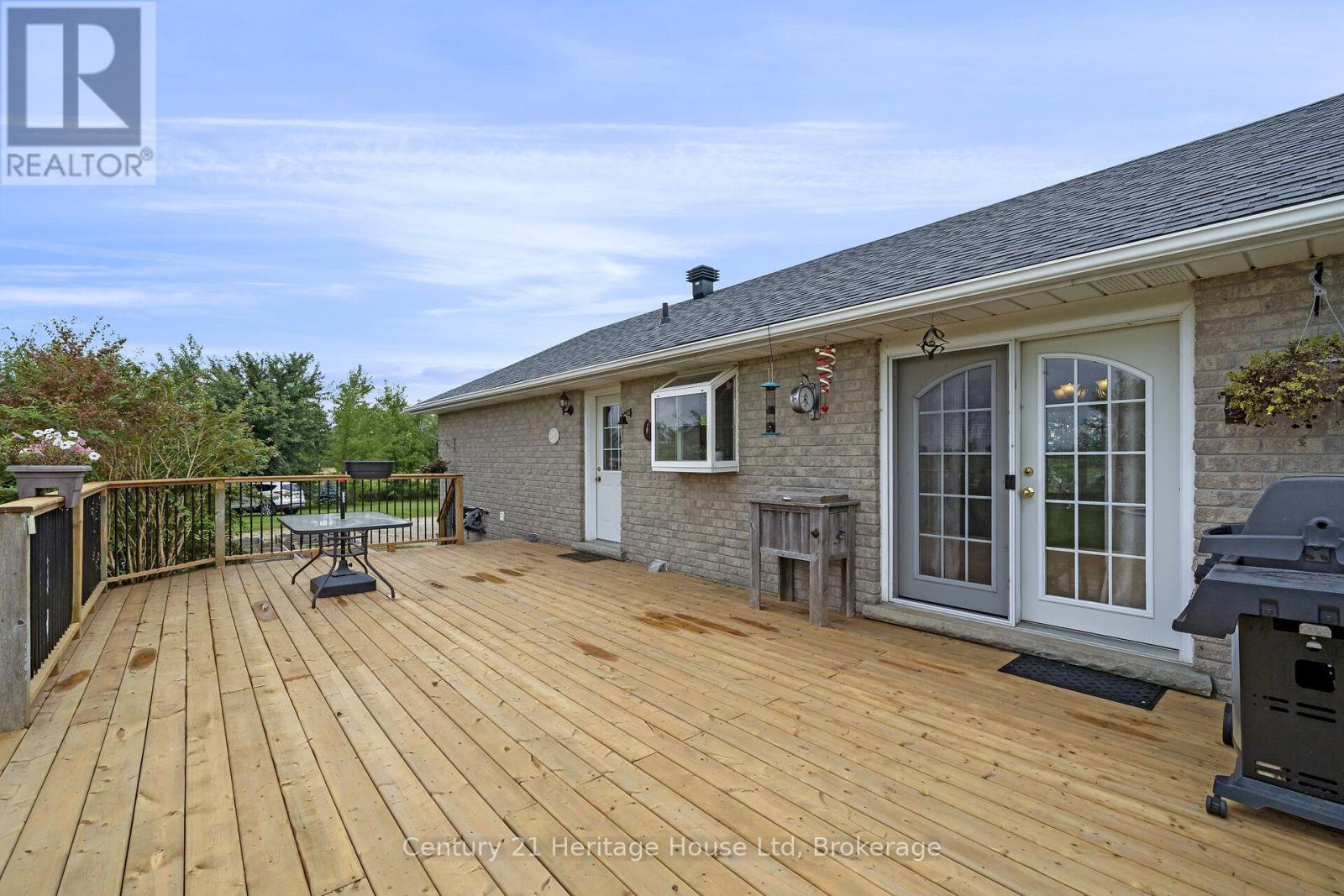 8541 Wellington Road 109, Wellington North, Ontario  N0G 1A0 - Photo 19 - X11897472