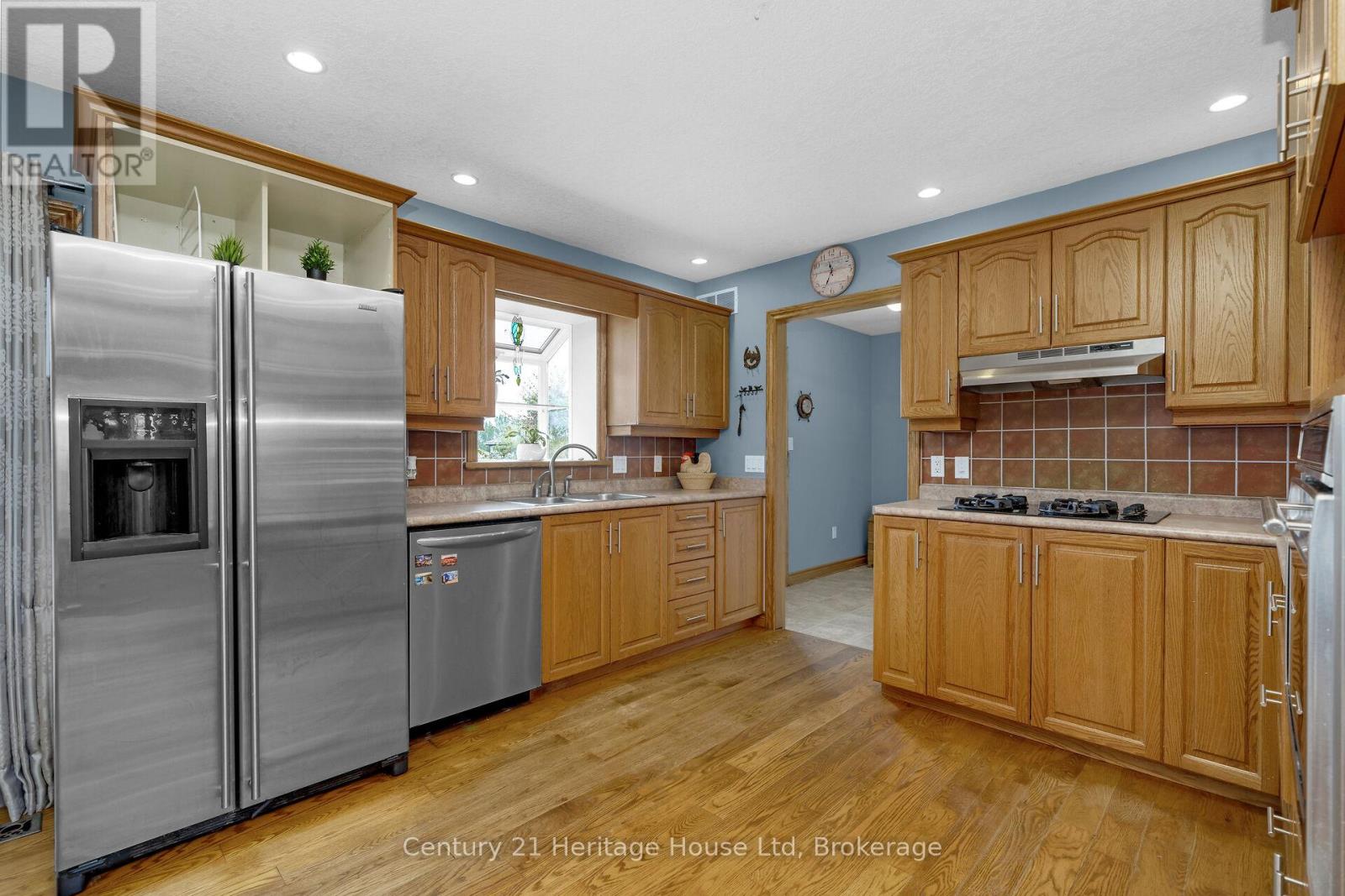 8541 Wellington Road 109, Wellington North, Ontario  N0G 1A0 - Photo 8 - X11897472