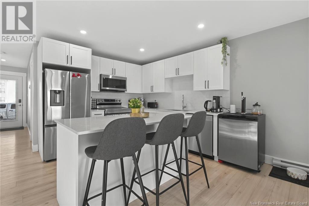 Property at 113 McQueen Street image 4