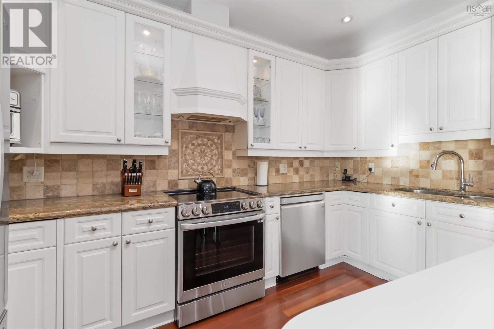 301 94 Bedros Lane, Halifax, Nova Scotia  B3M 4X3 - Photo 11 - 202502488