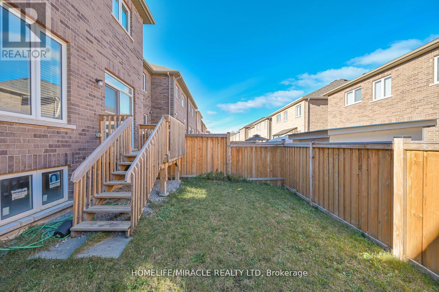 34 Pearman Crescent, Brampton, Ontario  L7A 4Y9 - Photo 32 - W11961653