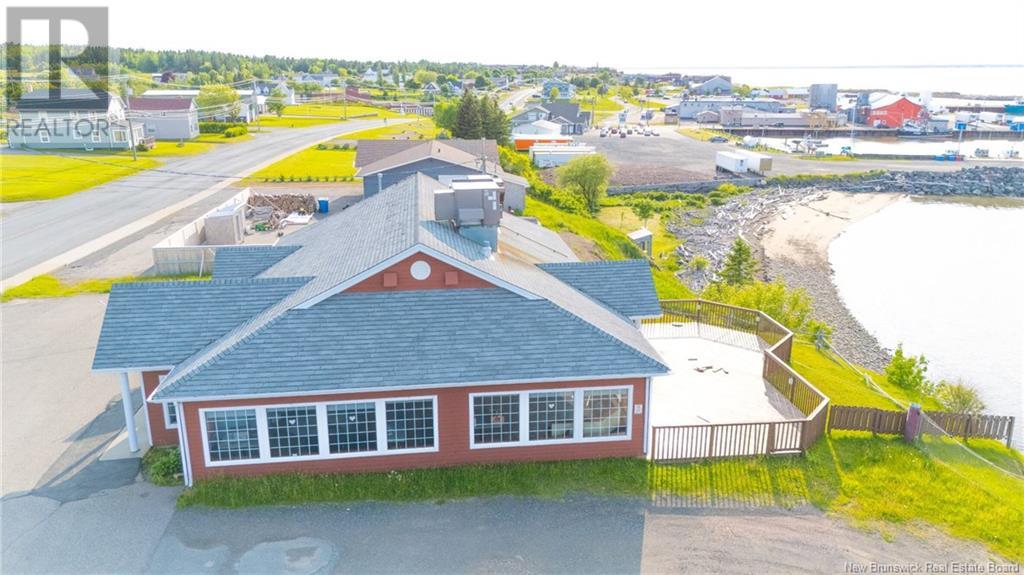 89 Saint-Pierre Est Boulevard, Caraquet, New Brunswick  E1W 1B6 - Photo 19 - NB111423