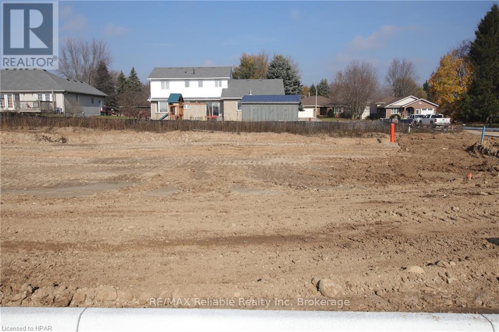 Lot 1 Bryans Drive, Huron East, Ontario  N0G 1H0 - Photo 3 - X10780712