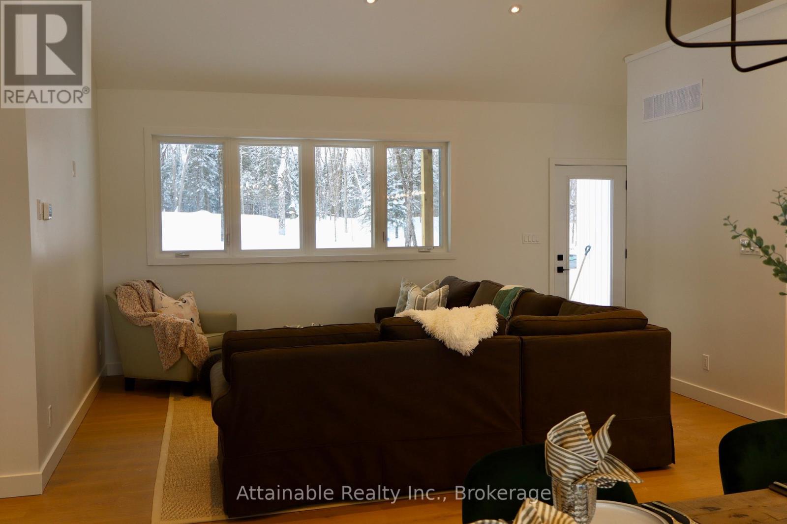 24 Winfield Court, Huntsville, Ontario  P0B 1M0 - Photo 10 - X11961759