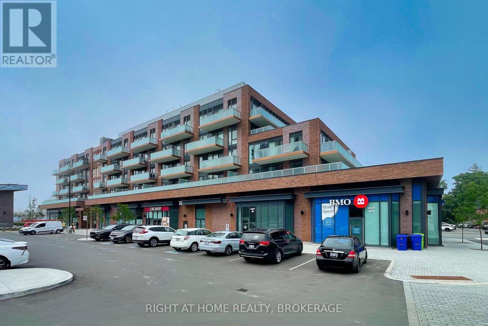 Property at 431 - 215 LAKESHORE ROAD W image 2