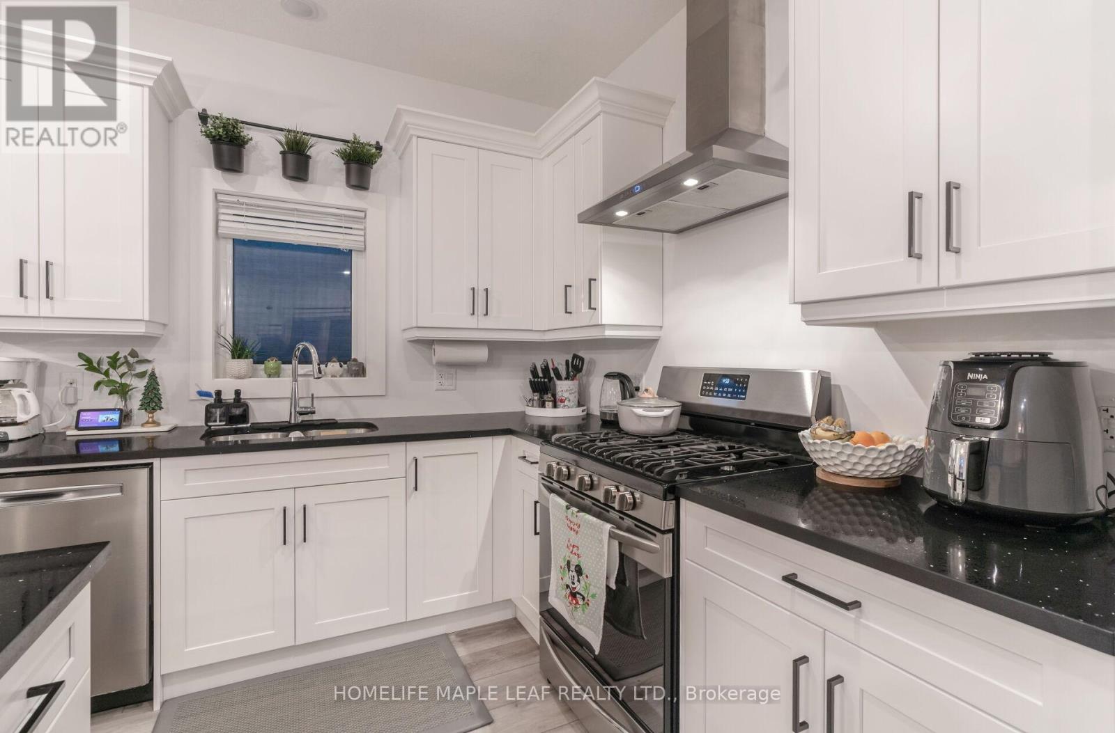 Property at 103 MIDDLETON AVENUE image 5