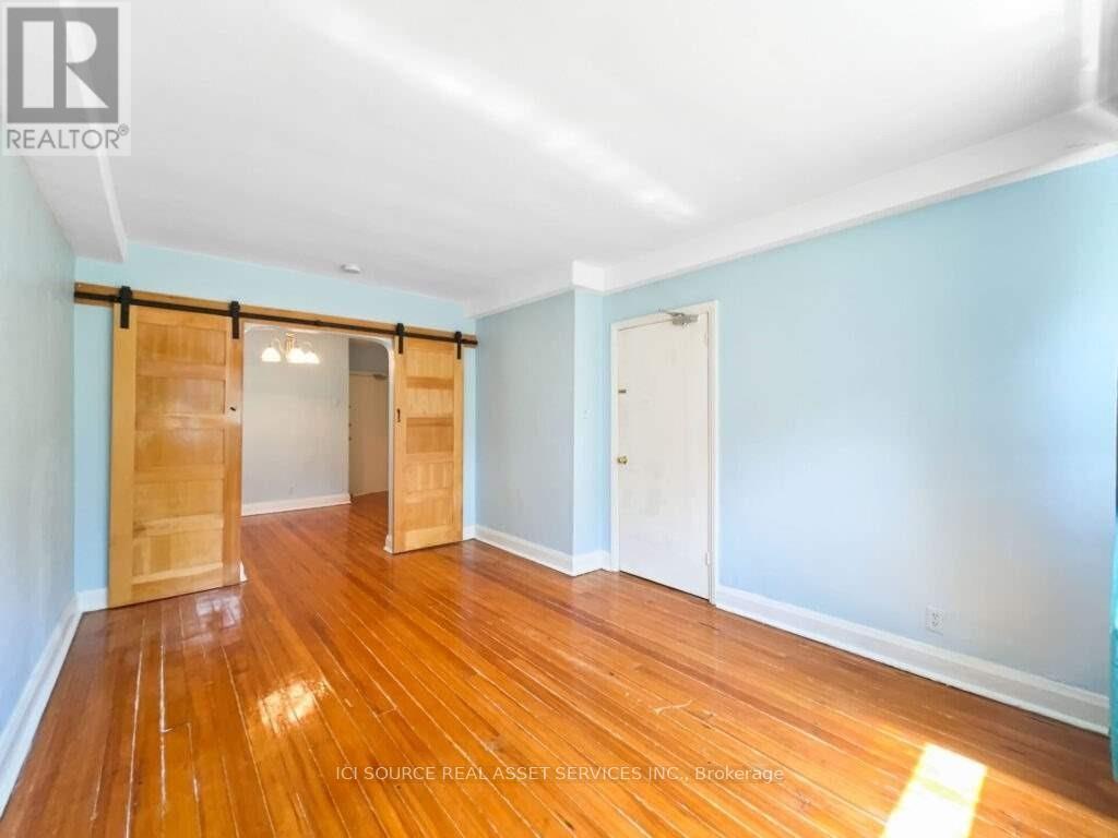 1 - 116 Eastwood Road, Toronto, Ontario  M4L 2C9 - Photo 5 - E11961833