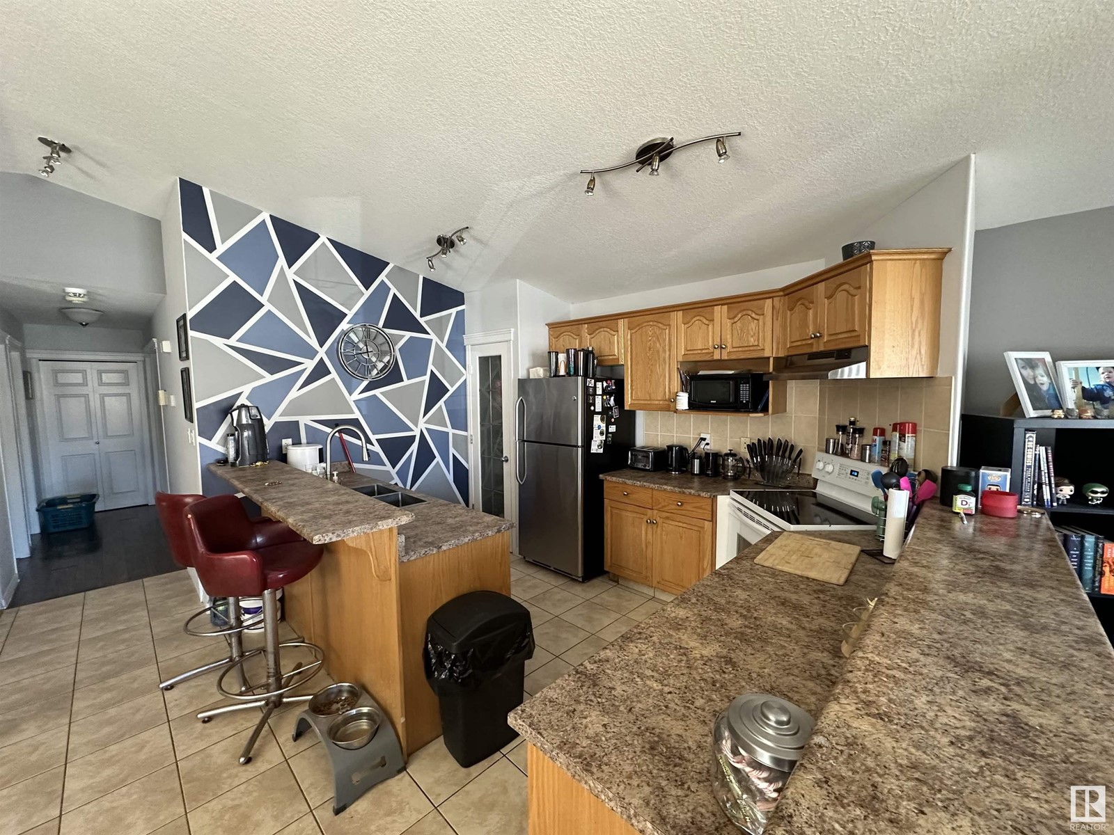 Property at 9637/9635 109A AV NW image 3