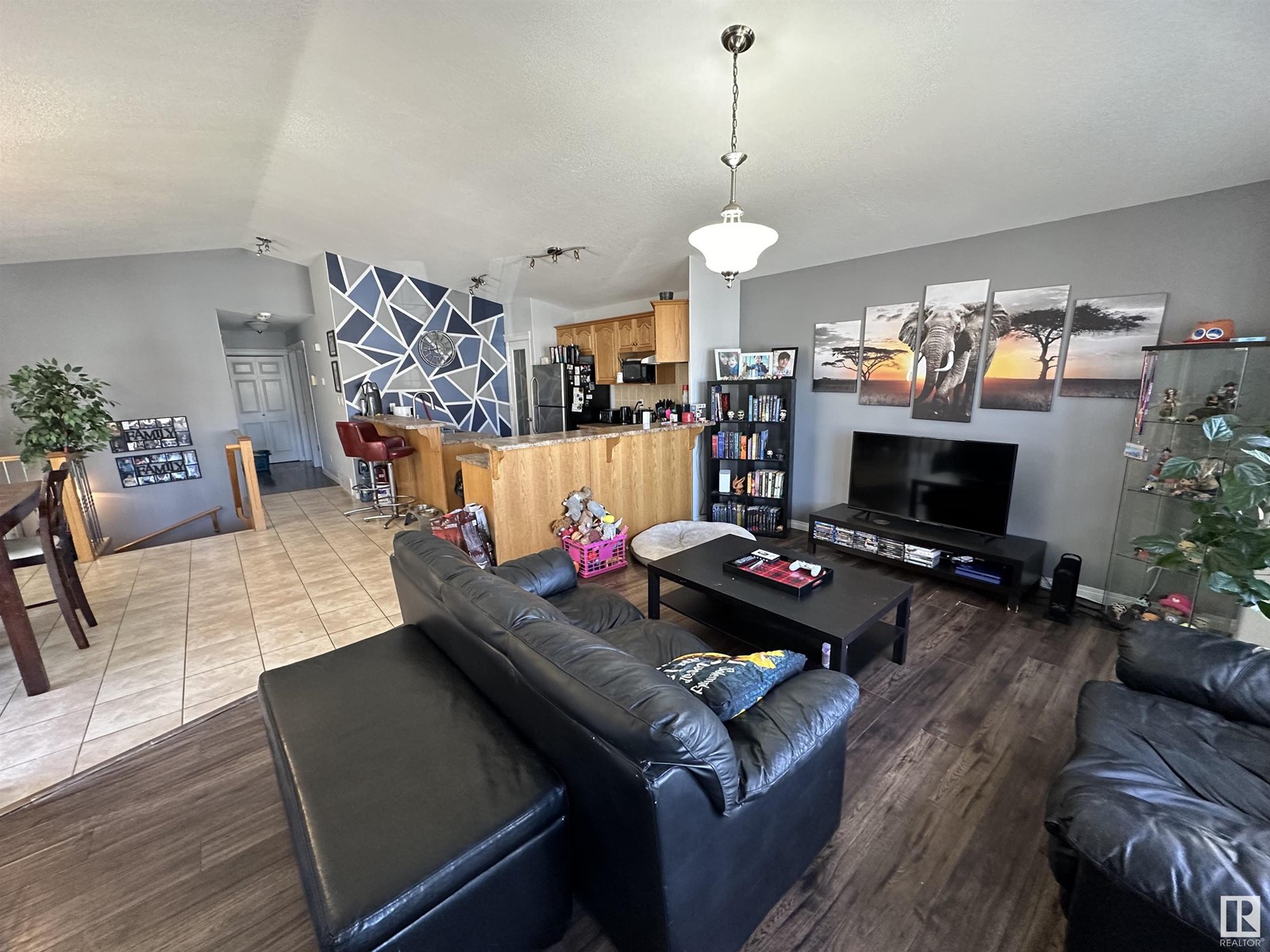 Property at 9637/9635 109A AV NW image 5