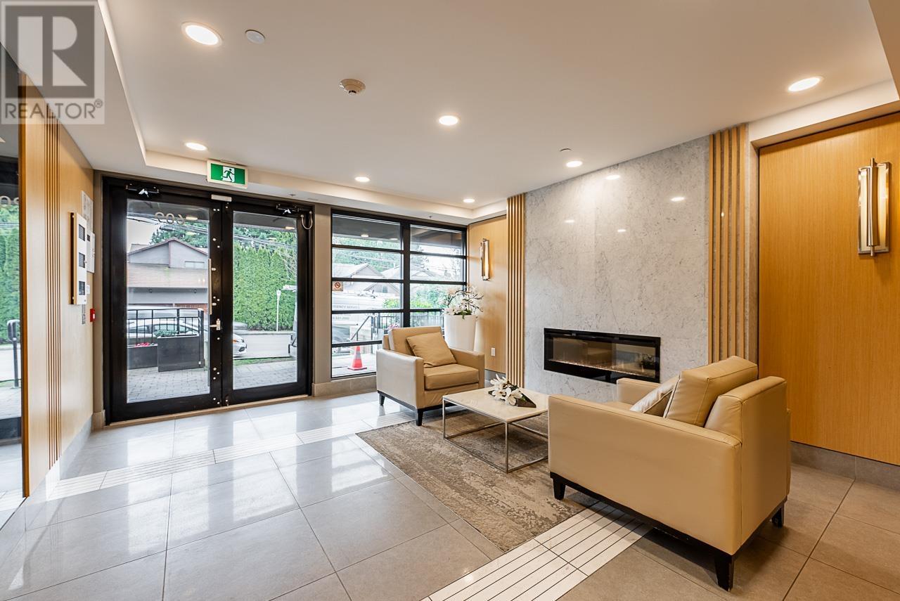 403 609 COTTONWOOD AVENUE