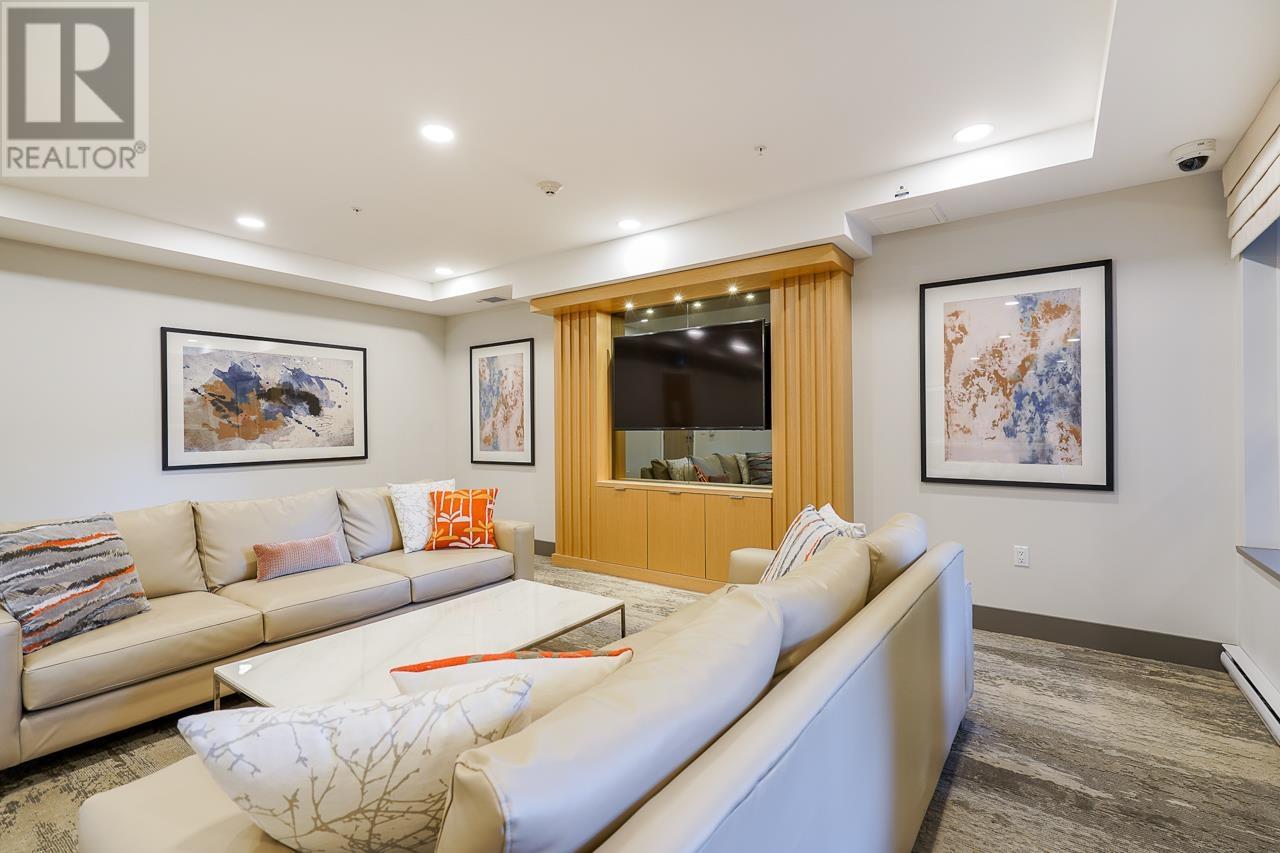 403 609 COTTONWOOD AVENUE