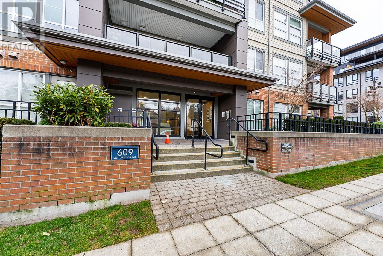 403 609 COTTONWOOD AVENUE