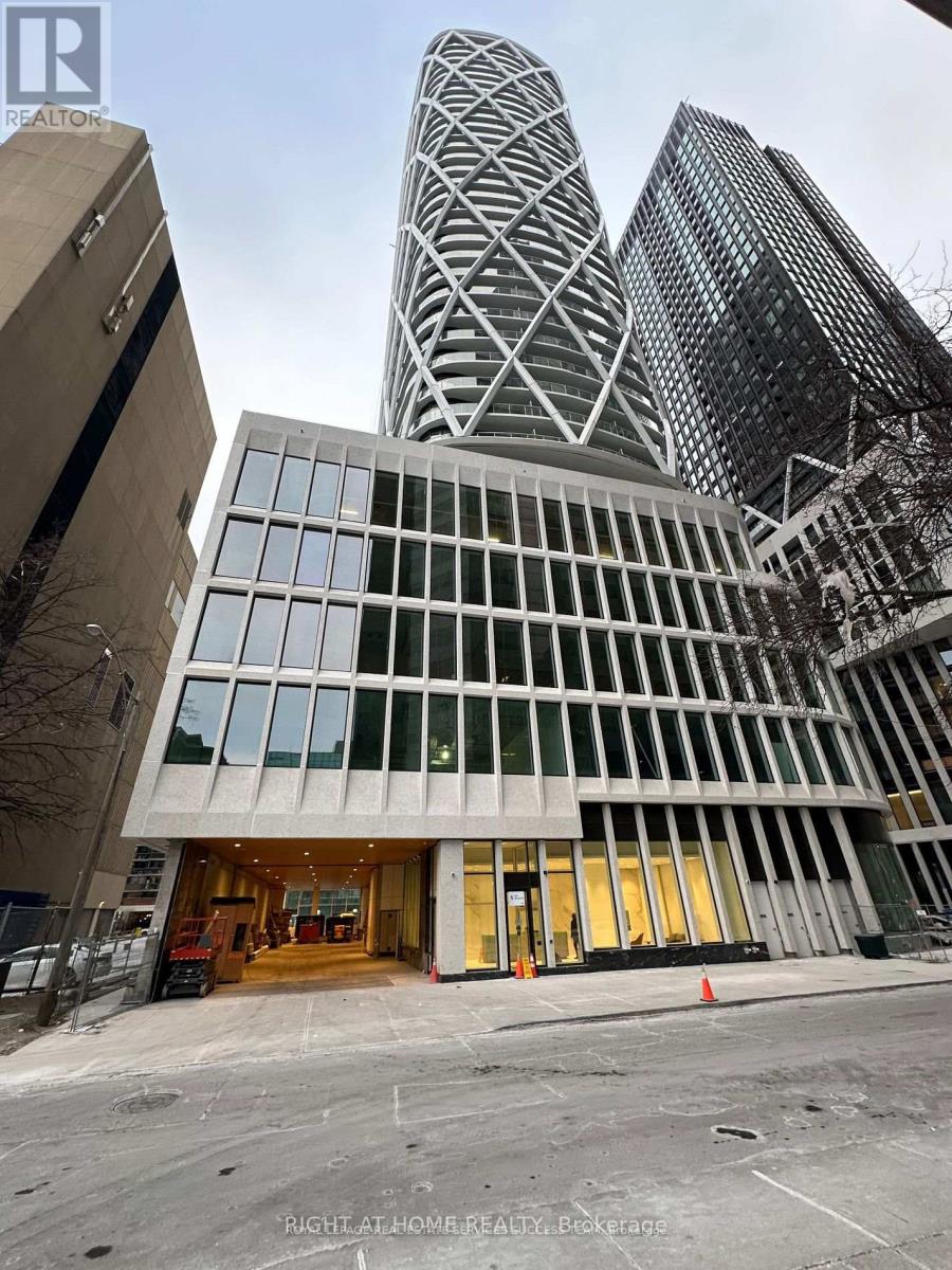 3312 - 230 SIMCOE STREET, Toronto, Ontario