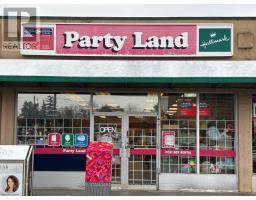 666 BURNHAMTHORPE ROAD, Toronto, Ontario