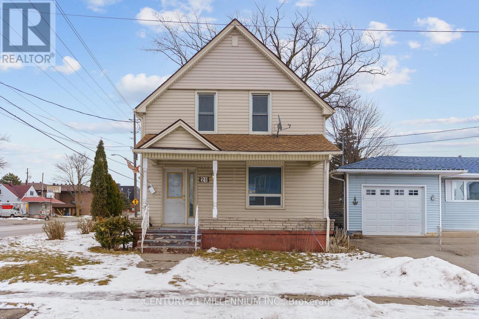 21 Bridge Street E, Port Colborne, Ontario  L3K 2G9 - Photo 3 - X11961916