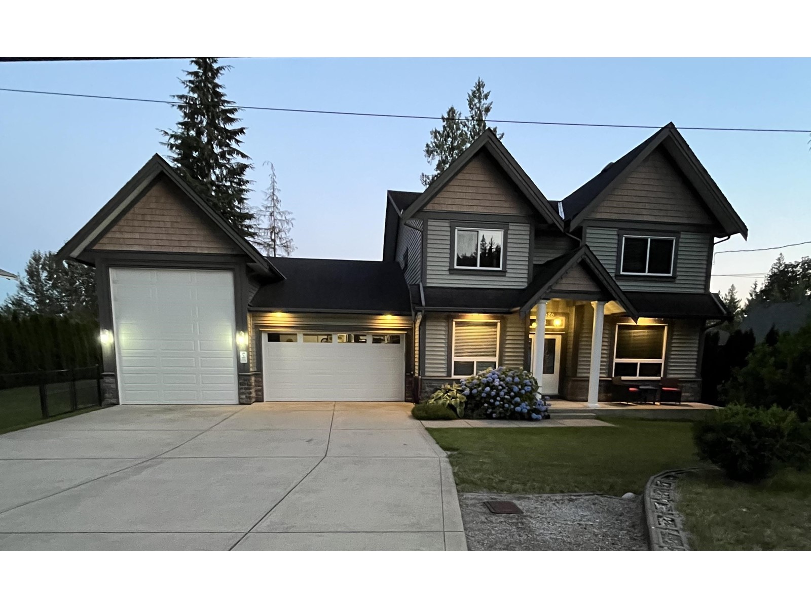 Property at 31686 BENCH AVENUE image 1