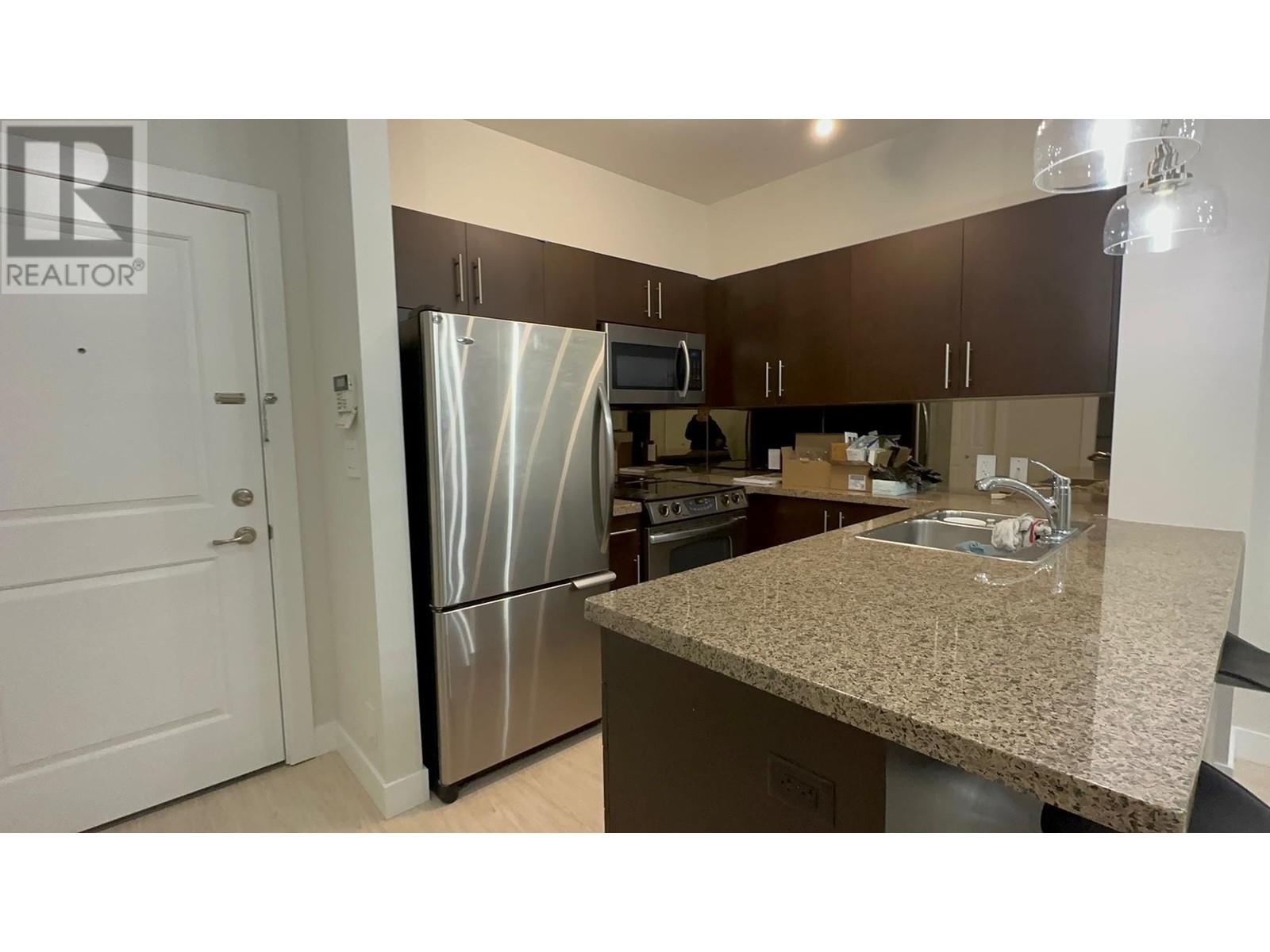 Listing Picture 10 of 14 : 206 8400 ANDERSON ROAD, Richmond / 烈治文 - 魯藝地產 Yvonne Lu Group - MLS Medallion Club Member
