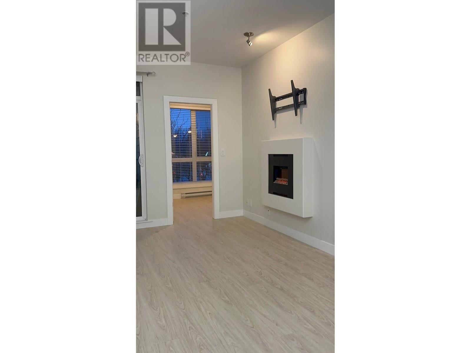 Listing Picture 8 of 14 : 206 8400 ANDERSON ROAD, Richmond / 烈治文 - 魯藝地產 Yvonne Lu Group - MLS Medallion Club Member