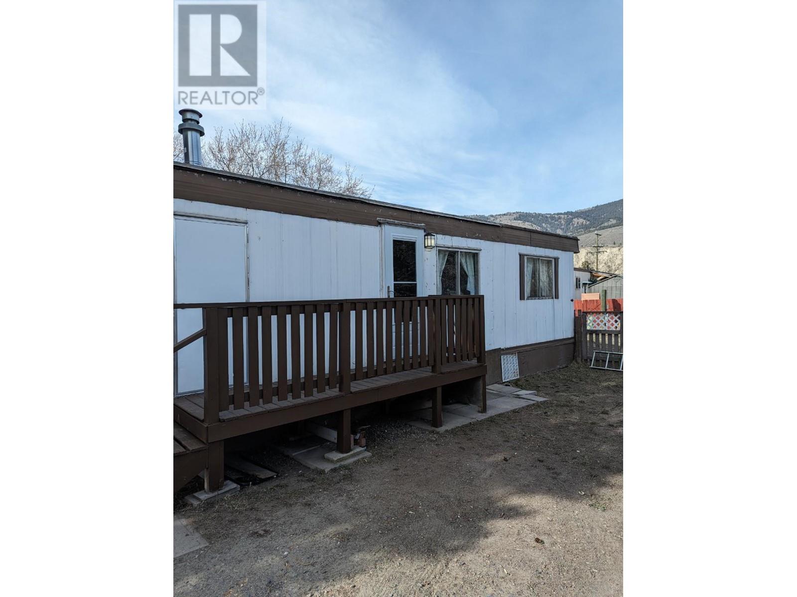 4395 Trans Canada Highway E Highway E Unit# 7, Kamloops, British Columbia  V2C 4S4 - Photo 3 - 10334620