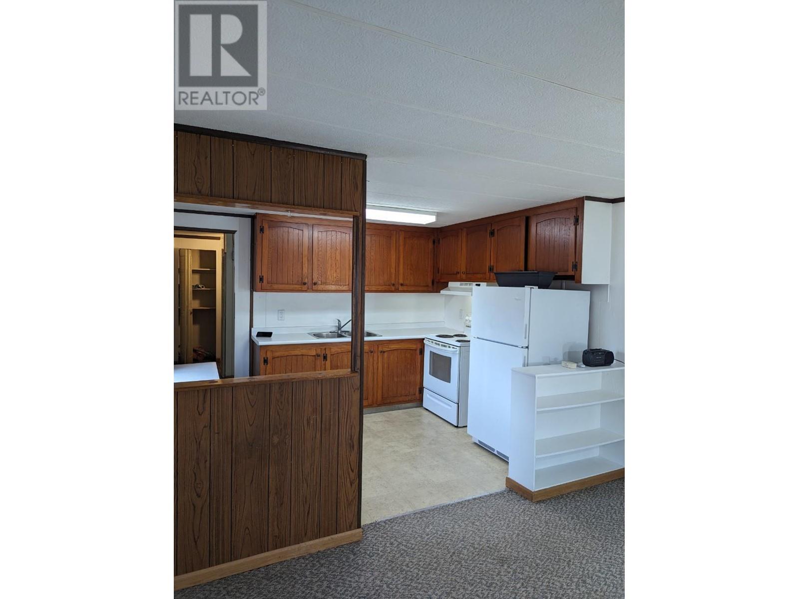 4395 Trans Canada Highway E Highway E Unit# 7, Kamloops, British Columbia  V2C 4S4 - Photo 6 - 10334620
