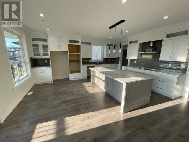 Property at 13633 232A STREET image 3